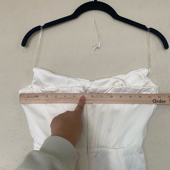 House Of CB Loretta Ivory Satin Strapless Dress white corset midi NWOT size S - Picture 6 of 17